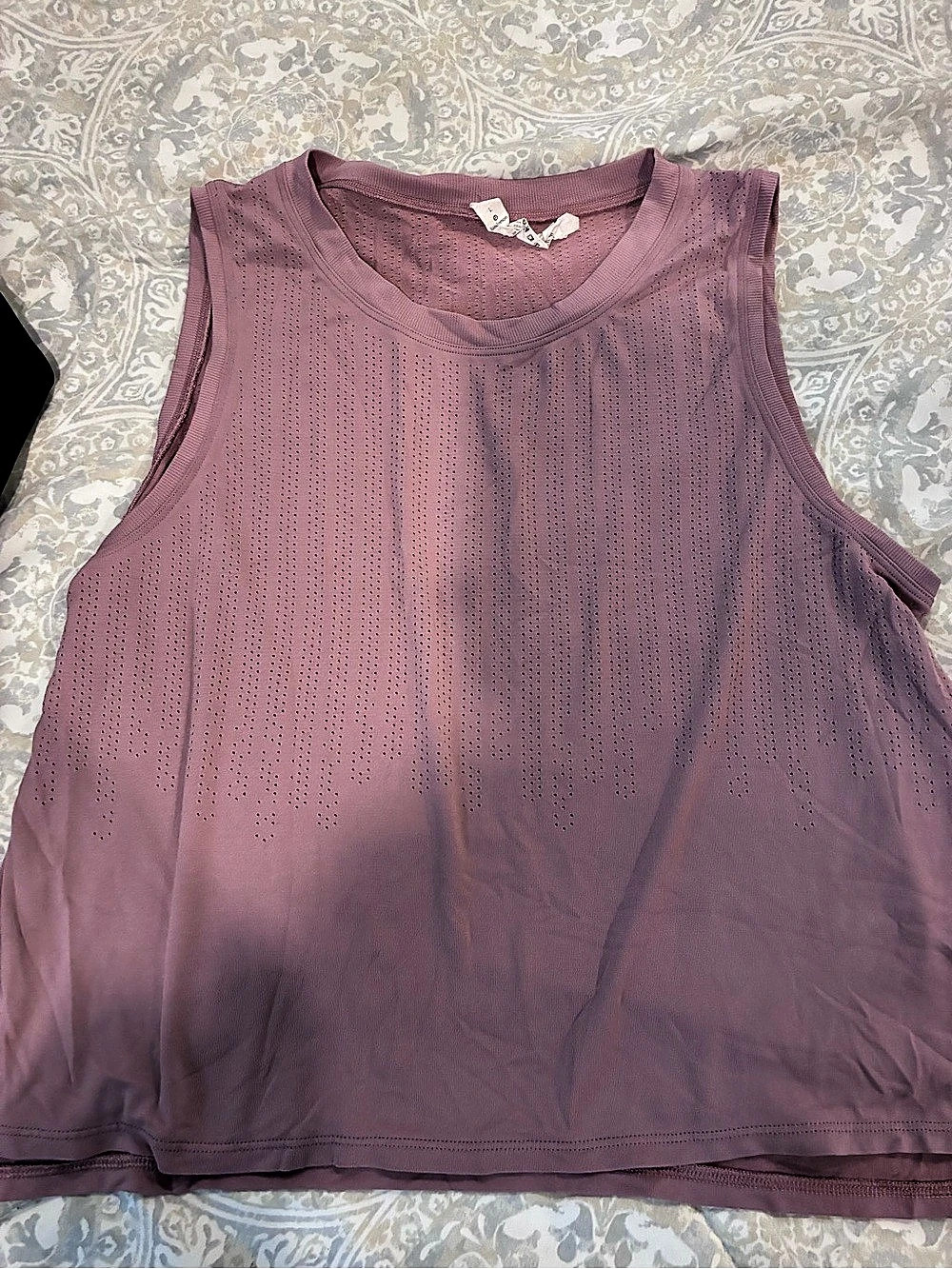 lululemon Sculpt Tank Purple Athletic Top Size large